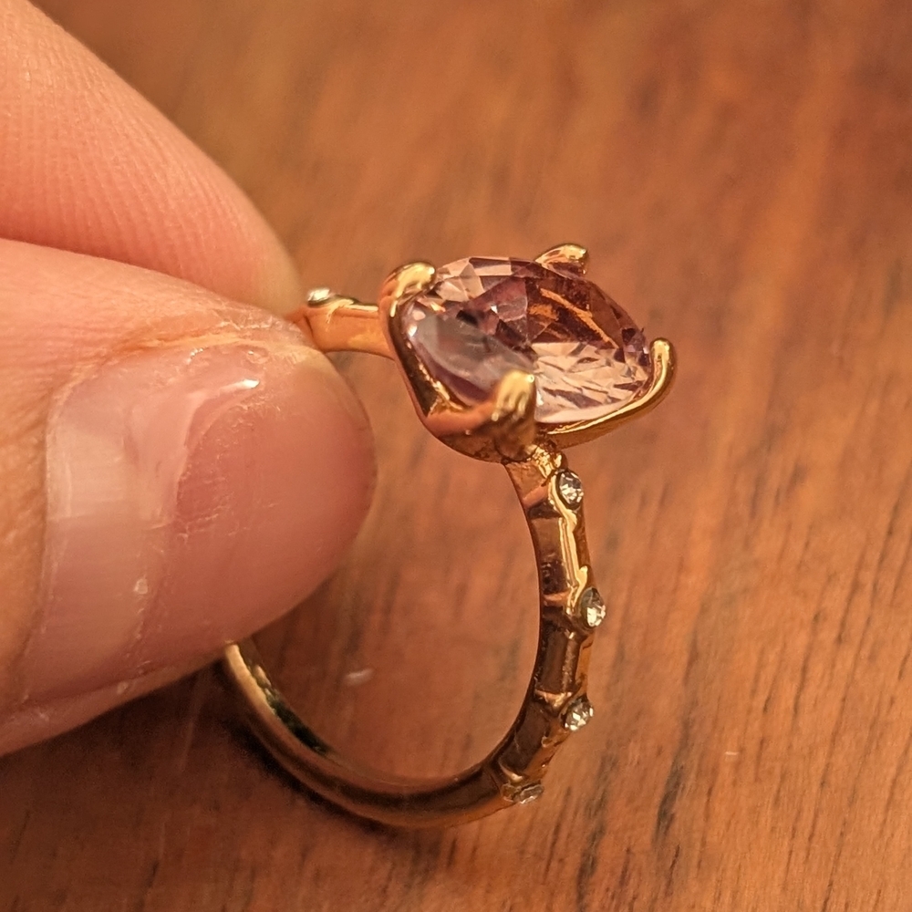 Fashion Jewelry Faux Diamond Brown and Gold  Ring Size 9 - Picture 3 of 5
